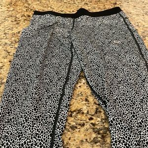Nike Medium dri fit workout pant